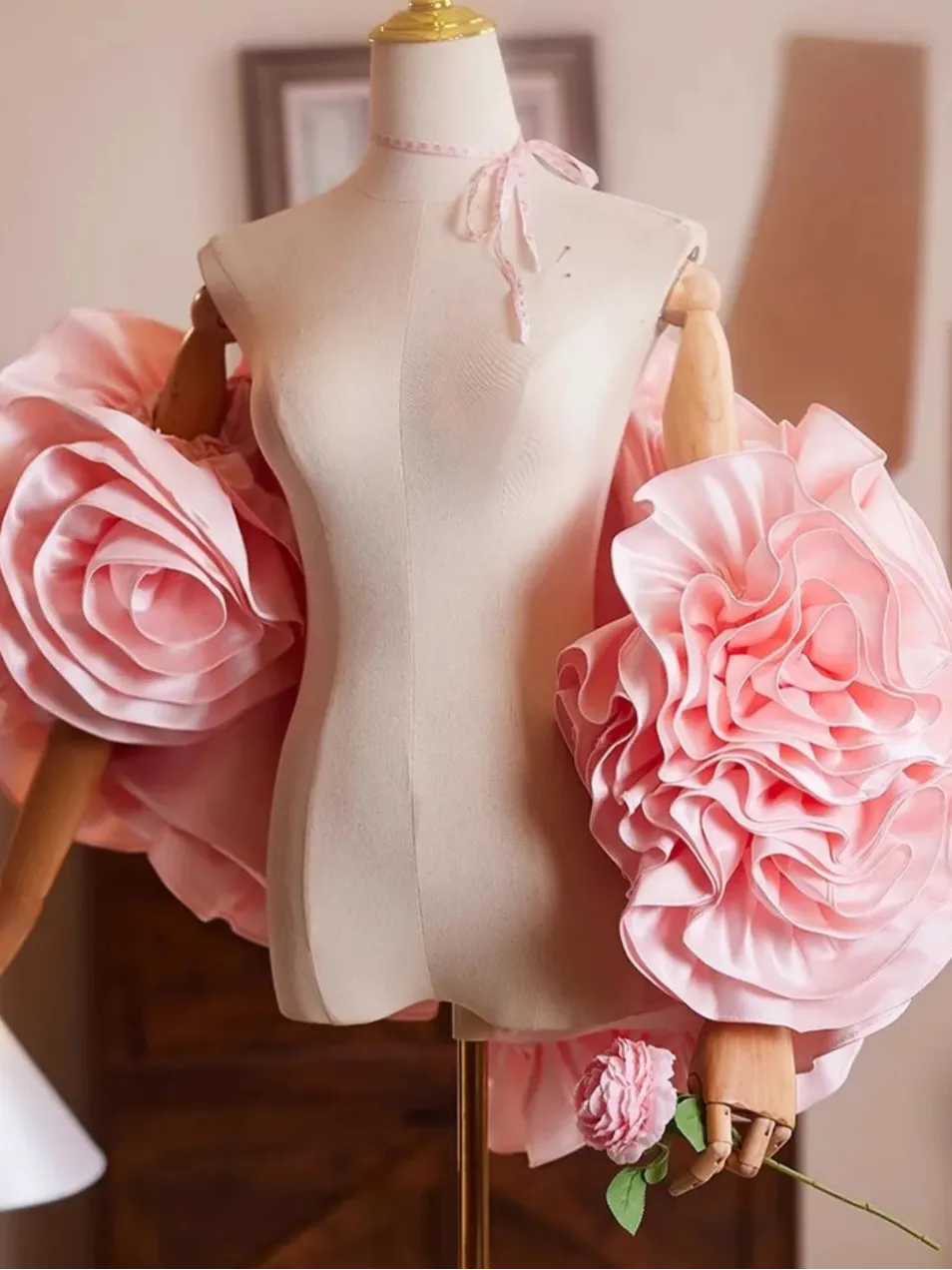 Luxury Short Wedding Party Cape
