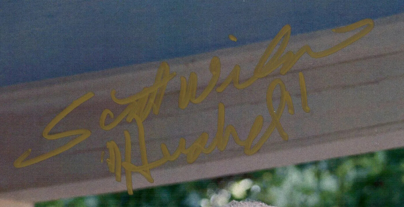 Scott Wilson Signed The Walking Dead Unframed 8x10 Photo - Foot on Railing